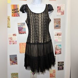 Pinky Black Lace Tiered Mesh Midi Dress